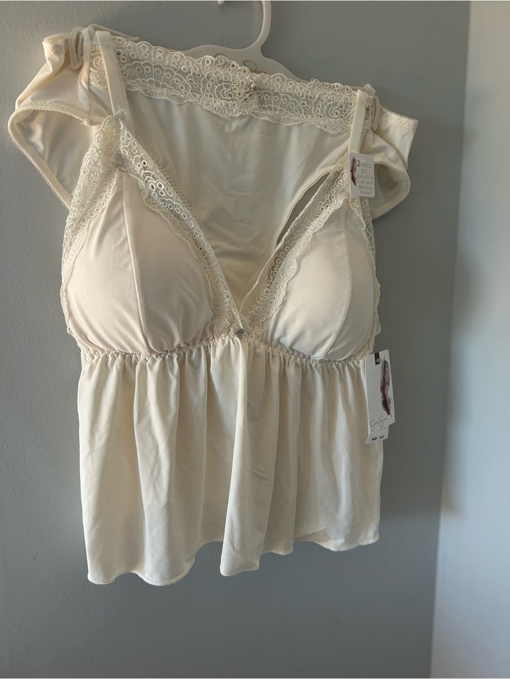 NWT Jessica Simpson Cream Lace-Trim Babydoll Chemise with panties